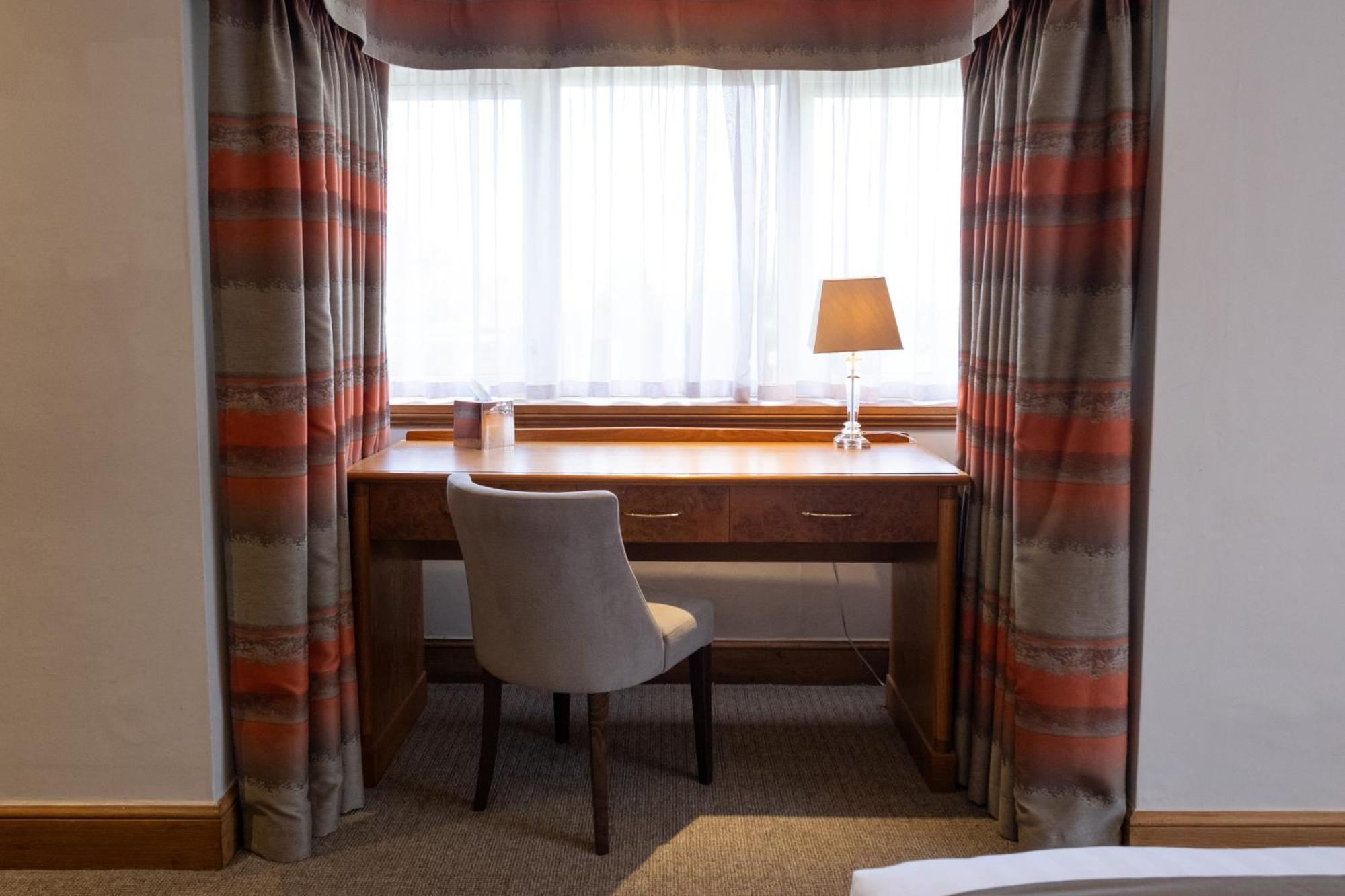 Dale Hill Hotel Ticehurst الغرفة الصورة